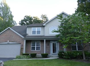1994 S Sparrow Ct, Libertyville, IL