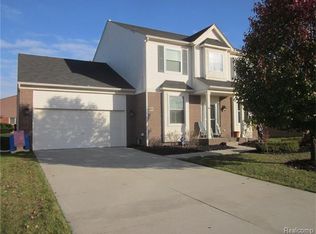 53068 Molenda Rd, Chesterfield, MI 48051