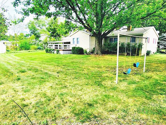 3rd image of 11351 Rosewood Ave