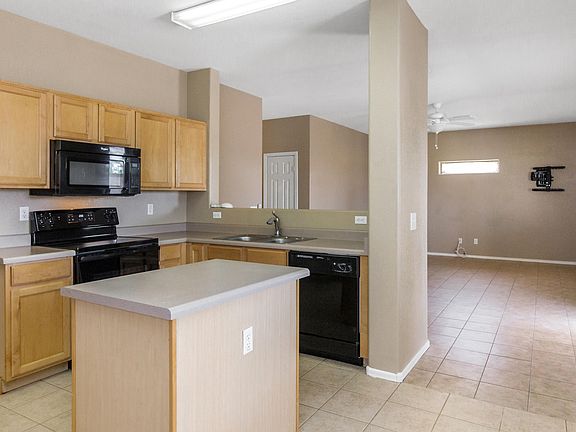 3rd image of 2545 N Lupita Pl