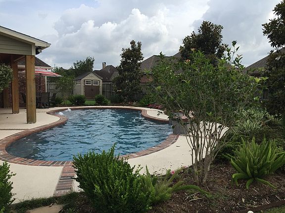 4th image of 103 Crestmont Blvd