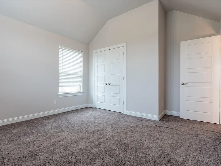 16611 Highland Country Dr — Photo 23