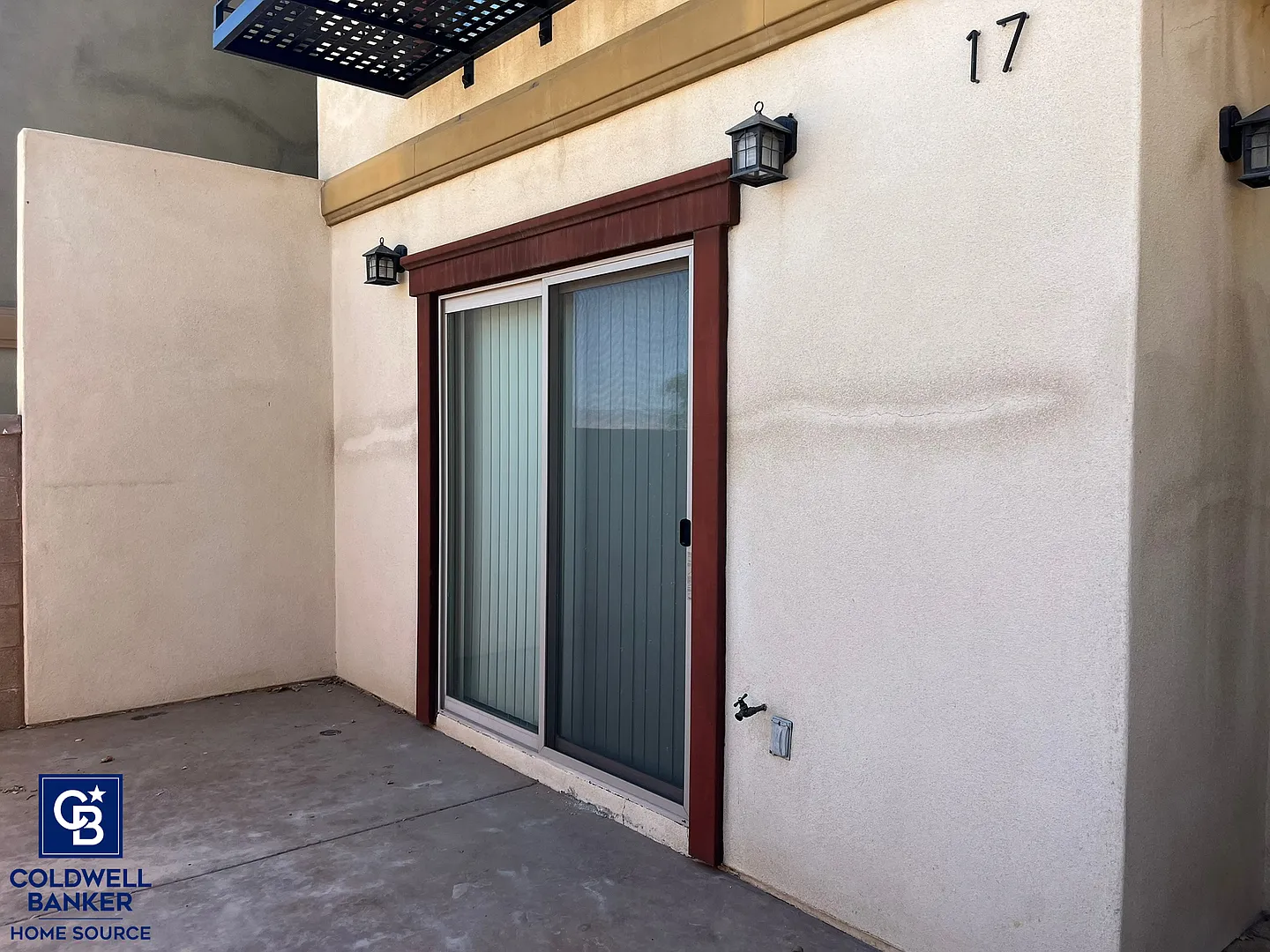 111 — Photo 3