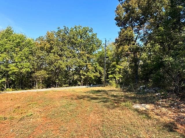 1st image of 334 Woodland Hills Rd