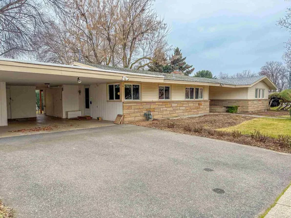 1021 Prosser Ave, Prosser, WA 99350