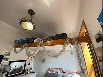Rented by KNOCKKNOCK LLC
