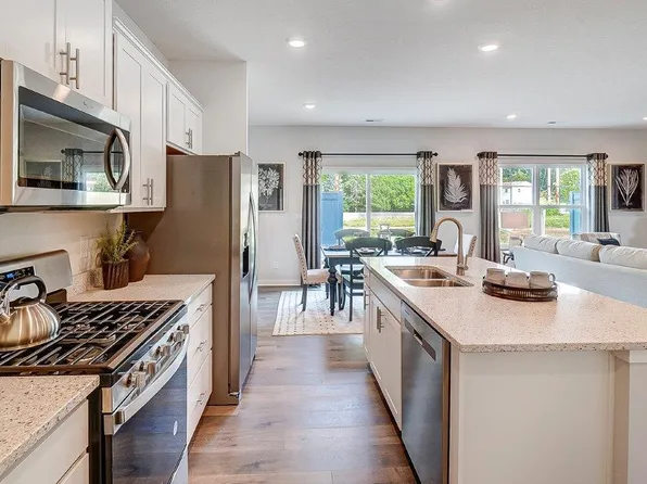 4038 Willow Grove Dr, Amelia, OH 45102