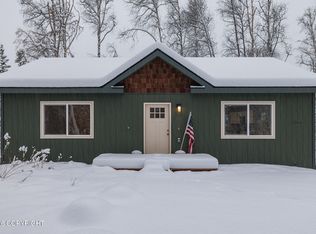 8861 W Sanderling Dr, Wasilla, AK 99623