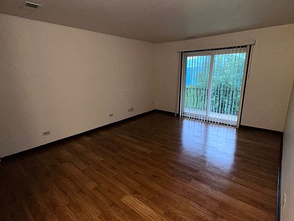 2nd image of 2139 175th St APT 8