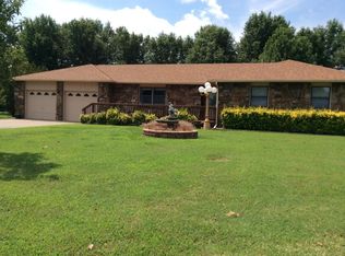 1404 Orchard Dr, Grove, OK 74344