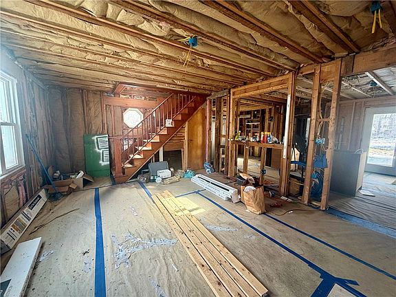 3rd image of 12 Maple St