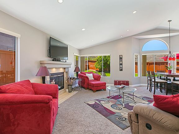 3rd image of 1452 Oakcreek Ln