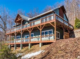 15 Wandering Ridge Dr, Black Mountain, NC 28711