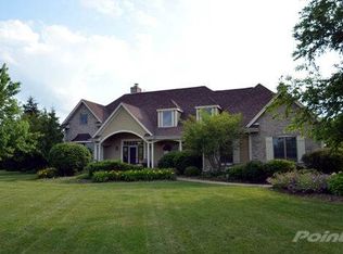 W301N8485 Glacial Drift Ct, Hartland, WI 53029