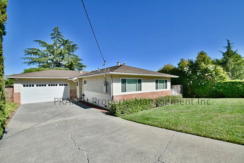 1st image of 627 Tanbark Ter