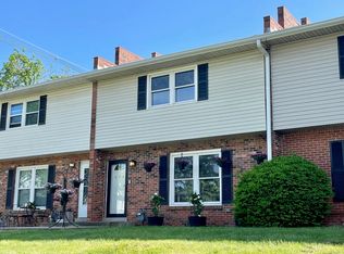 422 Macadam Dr, Lexington, KY 40517