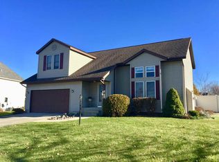 350 Pine Crest Dr, Bremen, IN