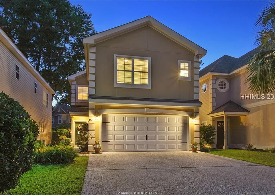 1st image of 82 Gold Oak Dr