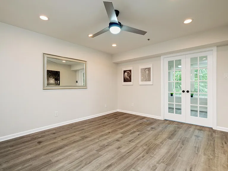2227-3315 Wyndham Cir #2227 — Photo 24