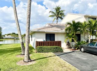 5327 Tennis Ln, Delray Beach, FL 33484