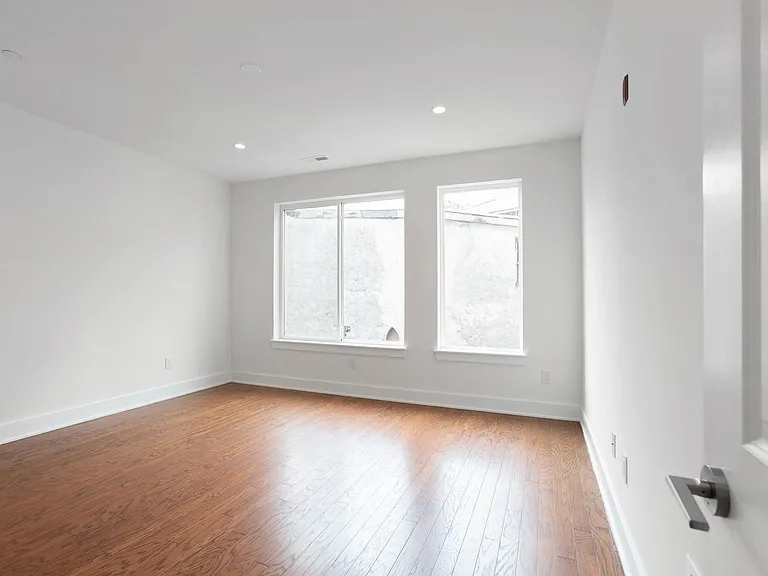 1726 Ridge Ave #3 — Photo 6