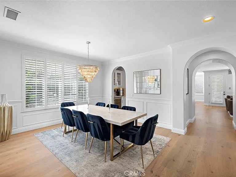 8 Victoria Ln — Photo 10