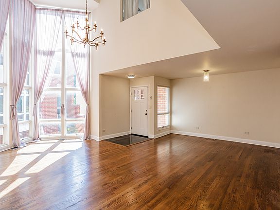 2nd image of 5510 S Cornell Ave Unit C
