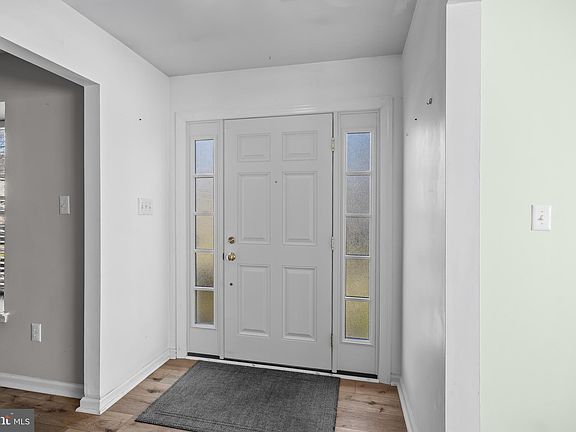 2nd image of 3808 Buxmont Rd