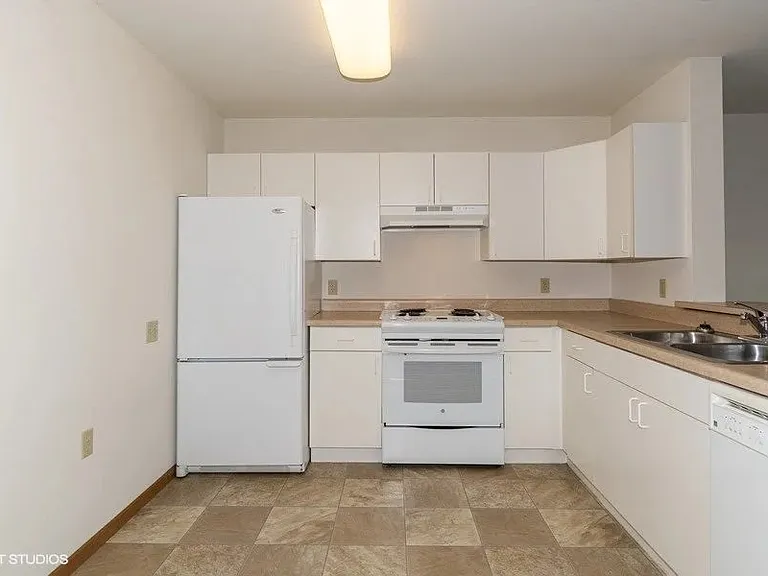 Westminster Senior Apartments — Photo 16
