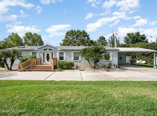 4159 Hidden Lakes Dr, Mims, FL 32754