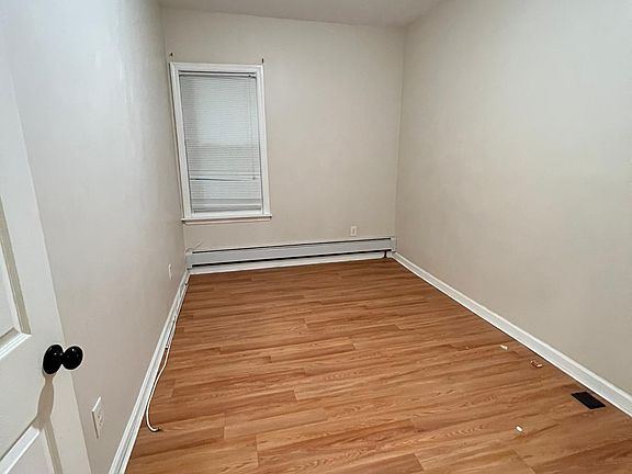 4th image of 62 Stockman Pl Floor 2