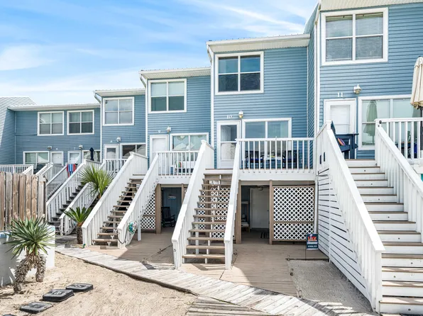 1430 Tina Dr APT 10, Navarre, FL 32566