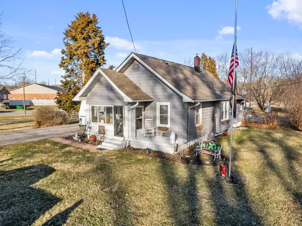 415 Harlan Dr, Mooresville, IN 46158