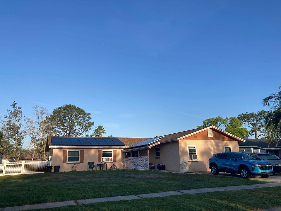 2nd image of 1002 Norman Ct