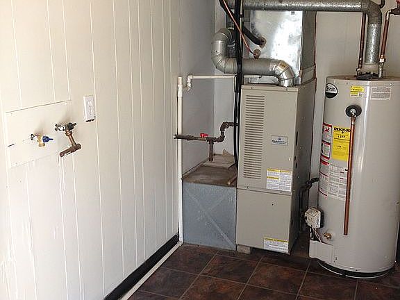 Furnace laundry room 
