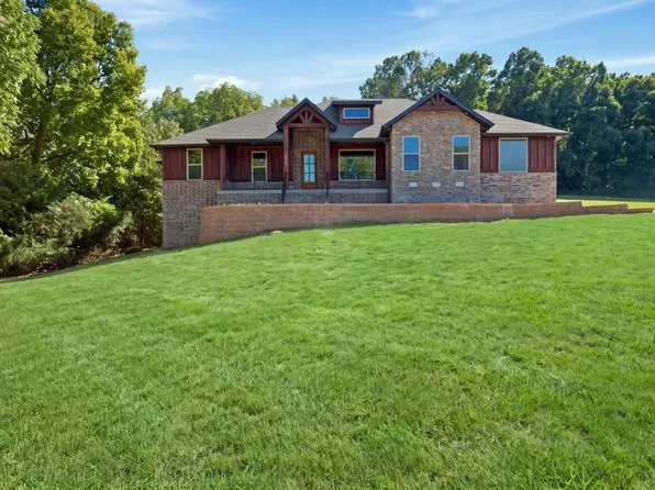 1914 W Patton Place, Nixa, MO 65714