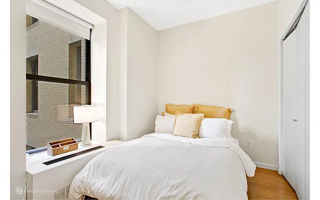 Rented by Douglas Elliman | media 24