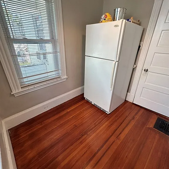 77 Bigelow St #1 — Photo 3