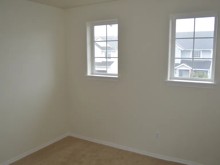 15018 NE 68th Way — Photo 11
