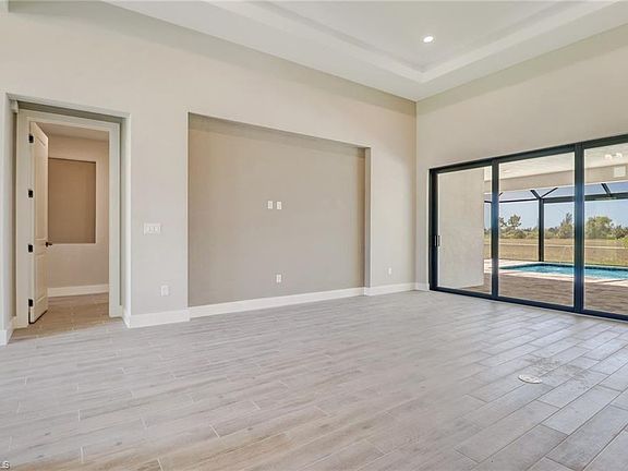 3rd image of 2024 NW 33rd Ave