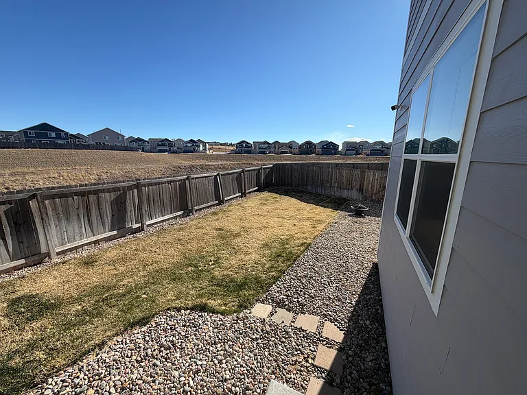 6977 Maidford Dr — Photo 5