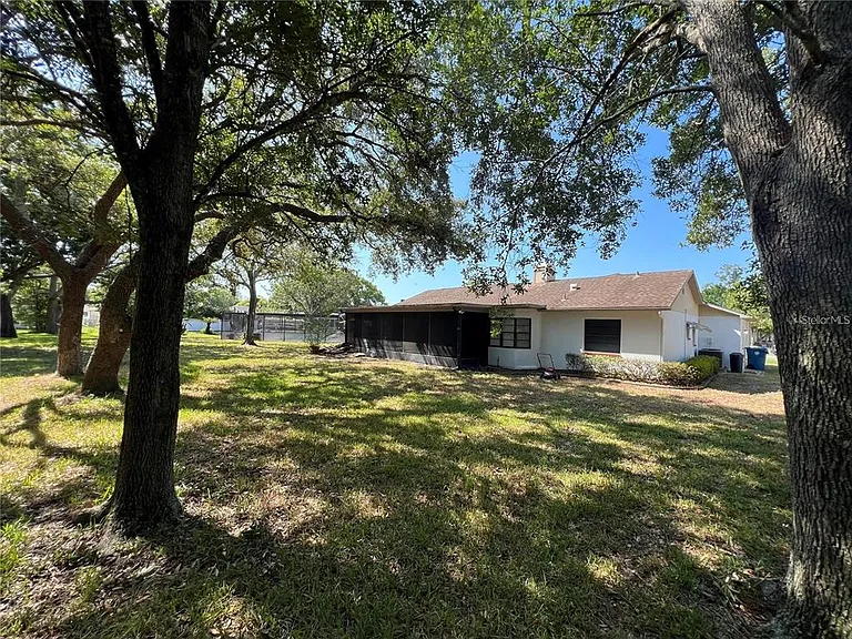 8205 Pagoda Dr — Photo 13