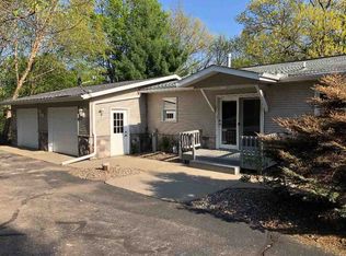 2901 Maple Hill Dr, Wausau, WI 54401