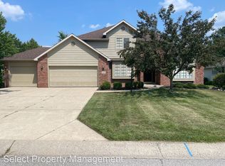 1917 Red Oak Run, Fort Wayne, IN 46804