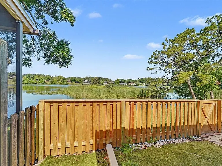 14806 Morning Dr — Photo 28