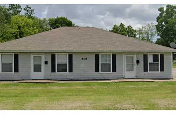 808 10th St #C, Pt Arthur, TX 77640