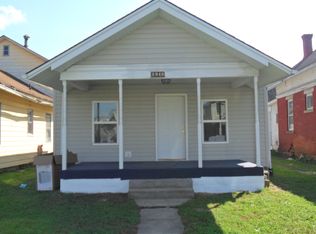 2945 Chase St, Huntington, WV 25704