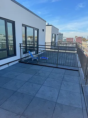 Rented by Spot It Realty LLC | media 18