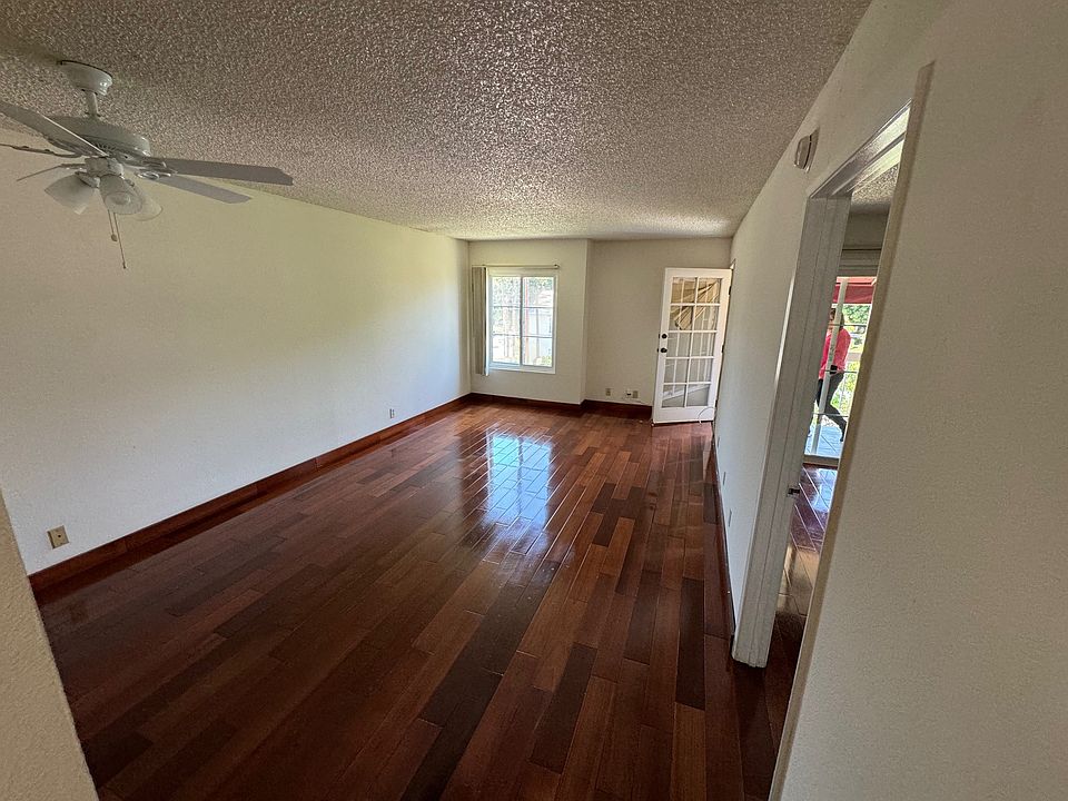 1st image of 4300 Beverly Glen Blvd