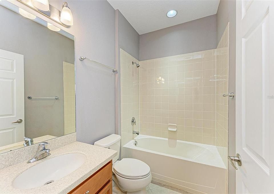 1st image of 7807 110th Ave E #7807